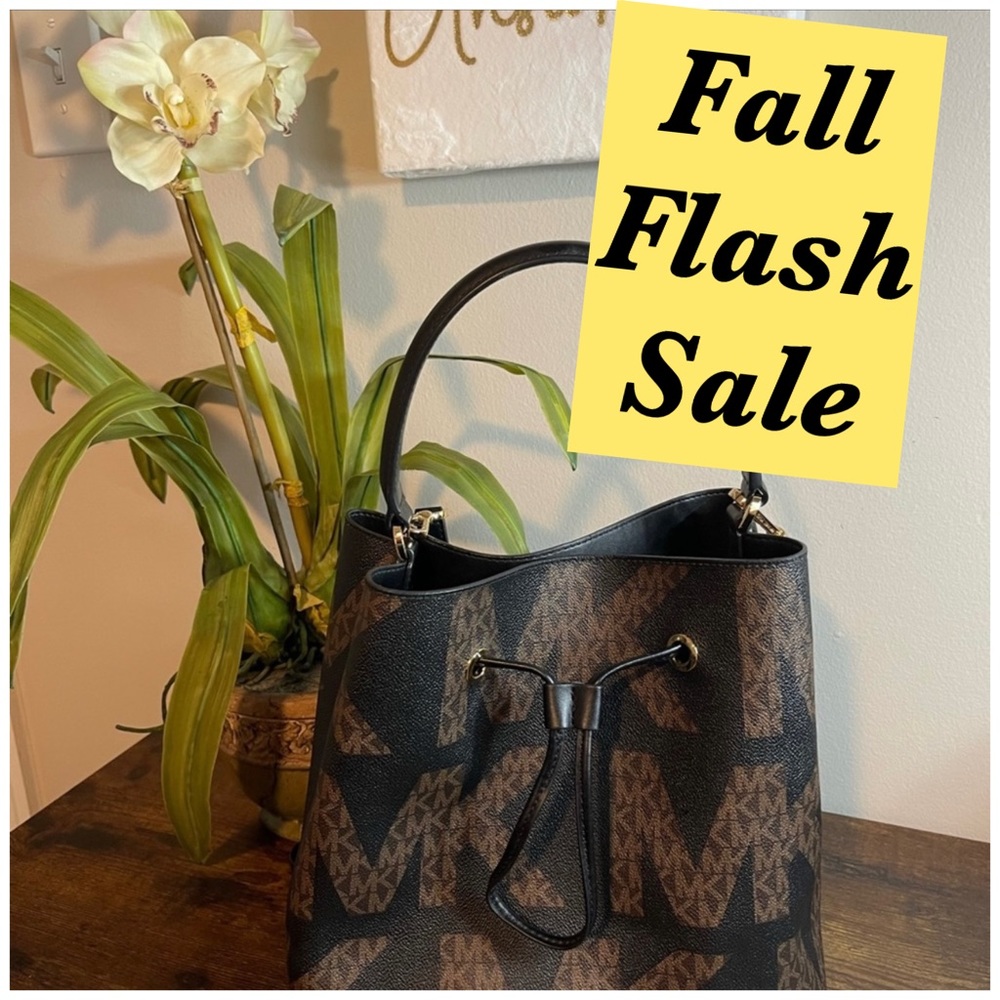 Michael Kors Suri Crossbody